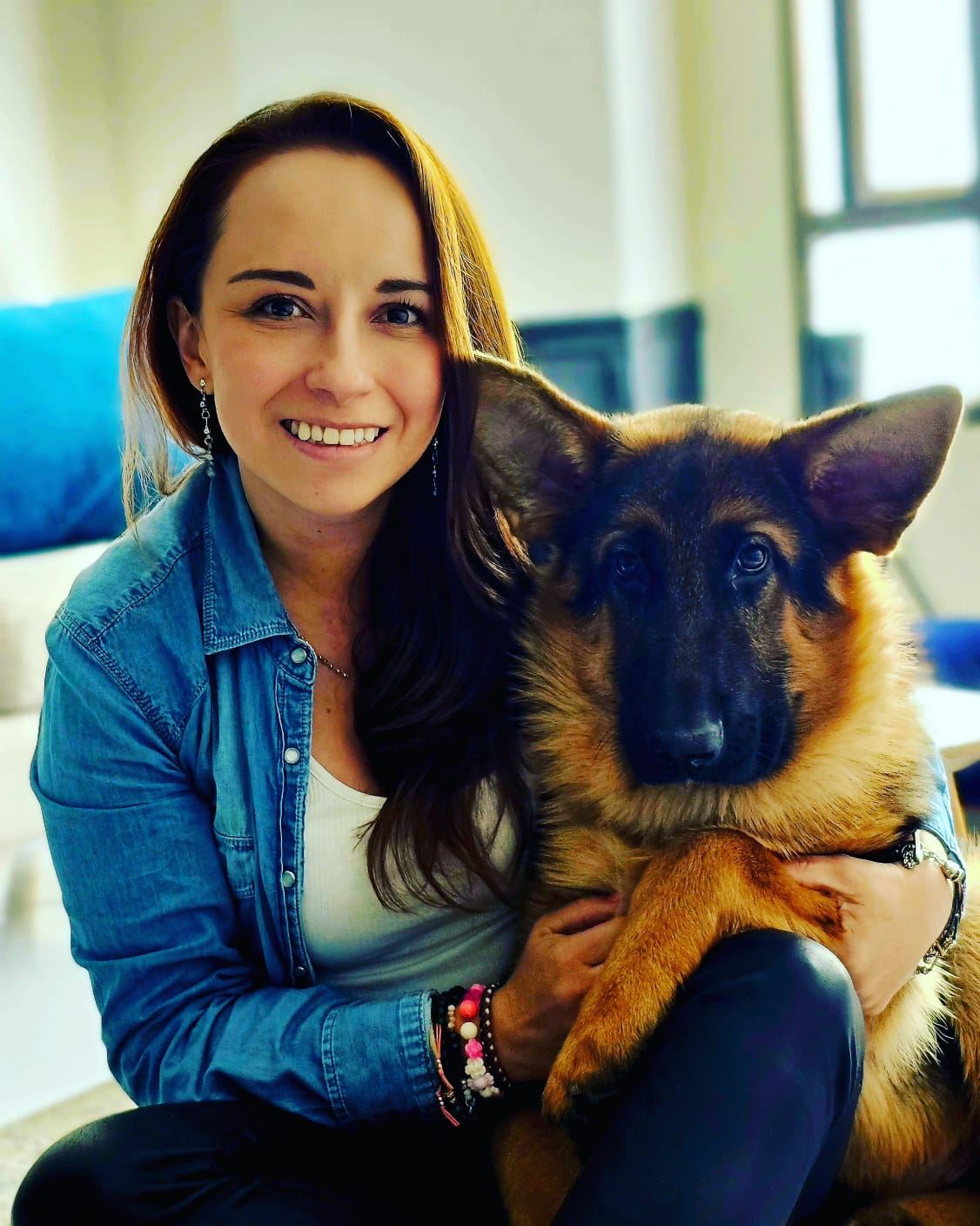 Healthy Elite founder with her dog
